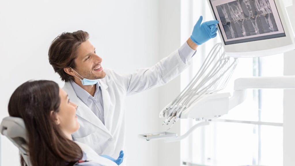 Dentist in Okemos